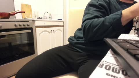 menu  below online show from December 2024 06:42:02 PM