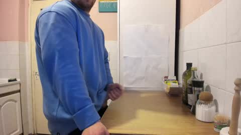 menu  below online show from February 2025 09:53:02 PM