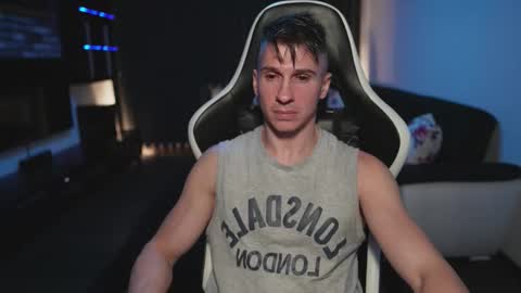 Dorian Reyes online show from November 2025 01:04:02 AM