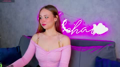 Vanessa online show from May 2026 01:37:01 PM