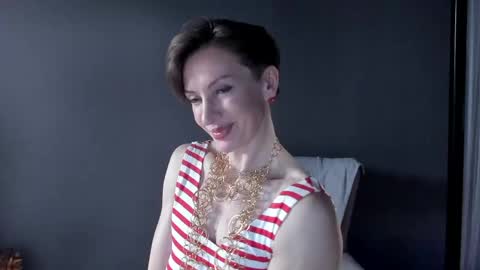 Snapshot of dorothy_meyer chatting on April 2026 12:29:02 PM Dorothy Next stream on Monday at 3am-9am online show from April 2026 12:29:02 PM