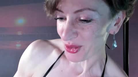 Snapshot of dorothy_meyer chatting on May 2026 05:02:02 AM Dorothy Next stream on Monday at 3am-9am online show from May 2026 05:02:02 AM