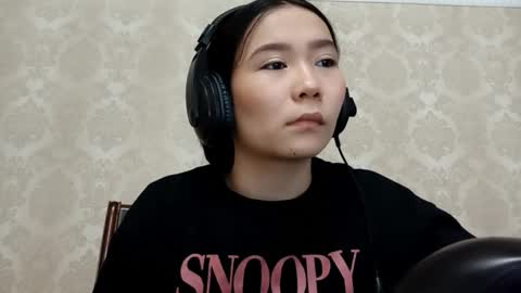 YuKi  online show from October 2025 10:16:02 AM