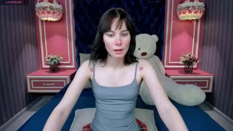 dose_of_daisy online show from November 2025 12:37:01 PM