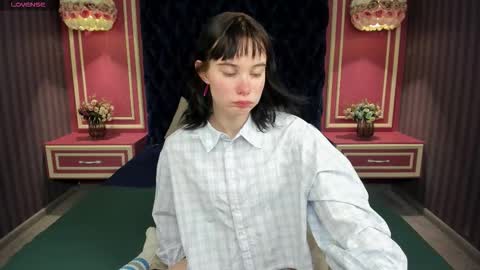 dose_of_daisy online show from November 2025 12:20:01 PM