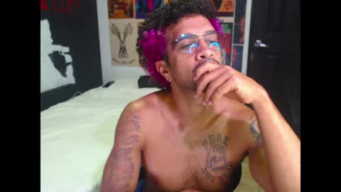 Snapshot of dostoyrodia_34 chatting on April 2026 02:44:01 AM will online show from April 2026 02:44:01 AM