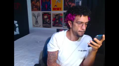 Snapshot of dostoyrodia_34 chatting on April 2026 09:28:01 PM will online show from April 2026 09:28:01 PM