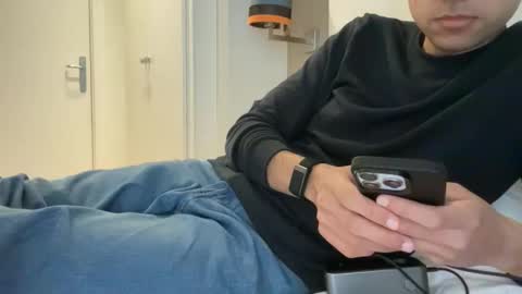 Funlover online show from November 2025 10:39:02 AM