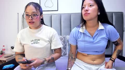 Snapshot of double_temptatiion_ chatting on April 2026 08:06:02 PM Vall Lufan online show from April 2026 08:06:02 PM