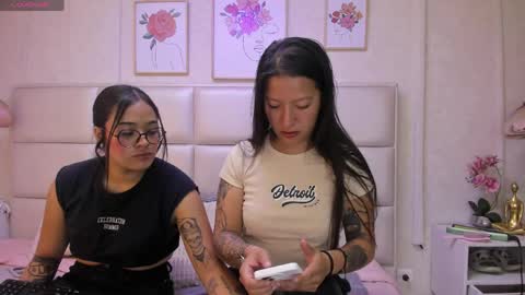 Snapshot of double_temptatiion_ chatting on April 2026 01:38:02 PM Vall Lufan online show from April 2026 01:38:02 PM