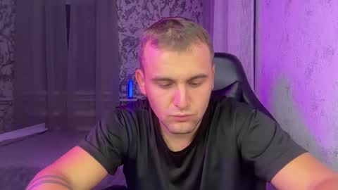 douglas_666 online show from September 2025 05:45:02 PM