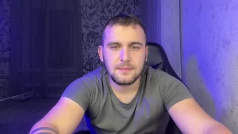 douglas_666 online show from October 2025 08:09:02 PM