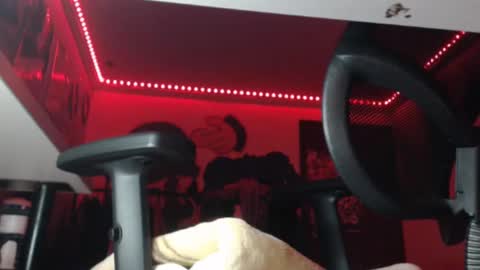 douglas_drake online show from March 2025 06:30:01 AM