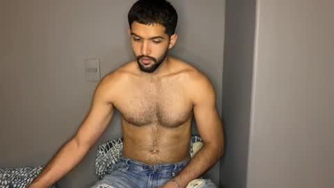 douglasskingjr online show from February 2025 02:06:01 AM