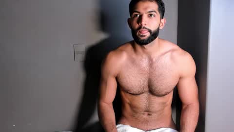 douglasskingjr online show from October 2025 02:26:01 PM