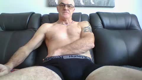 doum1122 online show from March 2025 06:40:02 PM