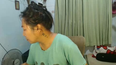 doyouwantme143 online show from October 2025 09:49:01 AM