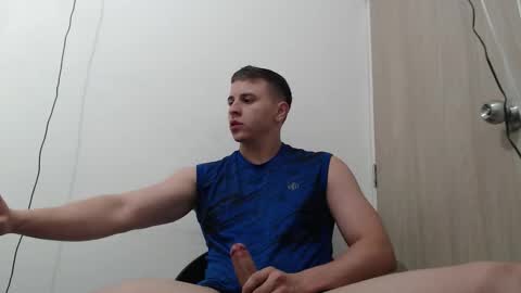 draco_boy2000 online show from January 2026 09:42:02 PM