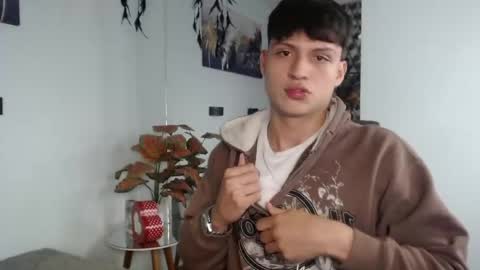 Snapshot of drago_ivan chatting on May 2026 12:12:01 PM IVAN online show from May 2026 12:12:01 PM