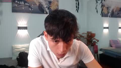 Snapshot of drago_ivan chatting on May 2026 11:51:01 AM IVAN online show from May 2026 11:51:01 AM