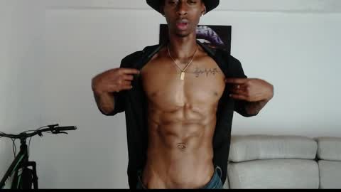 Snapshot of drake_brown_23 chatting on May 2026 12:54:02 PM Drake 23 online show from May 2026 12:54:02 PM