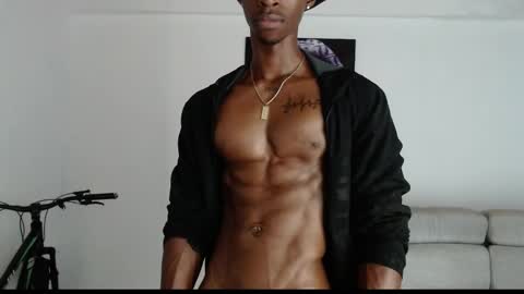 Snapshot of drake_brown_23 chatting on May 2026 06:47:02 PM Drake 23 online show from May 2026 06:47:02 PM