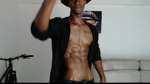 Snapshot of drake_brown_23 chatting on June 2026 06:31:01 PM Drake 23 online show from June 2026 06:31:01 PM