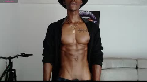 Snapshot of drake_brown_23 chatting on June 2026 12:35:01 AM Drake 23 online show from June 2026 12:35:01 AM