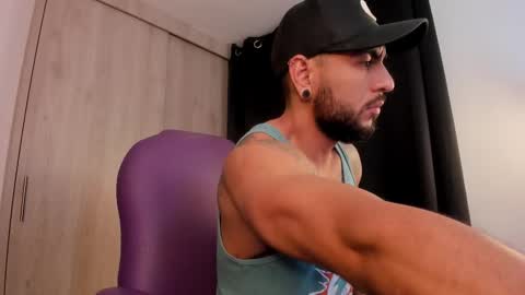 Snapshot of drake_jackson11 chatting on October 2025 10:45:01 AM drake jackson11 online show from October 2025 10:45:01 AM