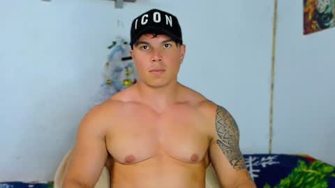 drake_xion1 online show from December 2024 09:18:02 PM