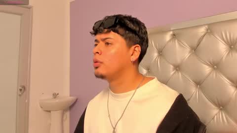 drakeeee online show from October 2025 01:57:02 PM