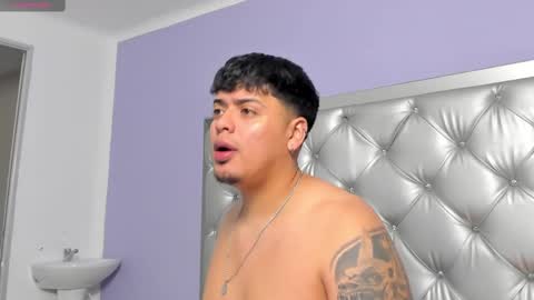 drakeeee online show from October 2025 12:06:01 PM