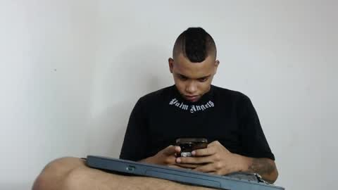 drako_monstercock online show from April 2026 06:10:01 PM