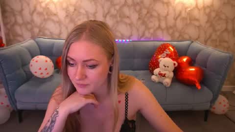 Lina online show from February 2026 06:54:01 AM