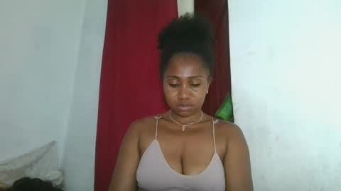 drasomaralda online show from November 2025 10:13:02 PM