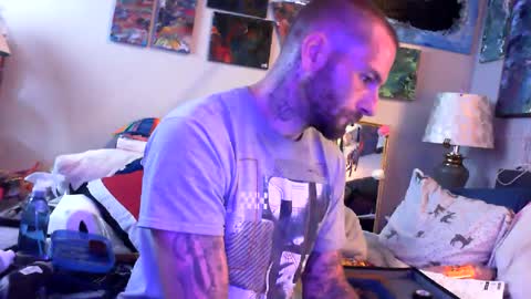 Snapshot of dreaded_folks chatting on September 2025 08:08:01 PM dreaded_folks online show from September 2025 08:08:01 PM