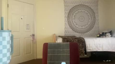 Snapshot of dream1girl_ chatting on April 2026 09:19:01 PM ur dream girl online show from April 2026 09:19:01 PM