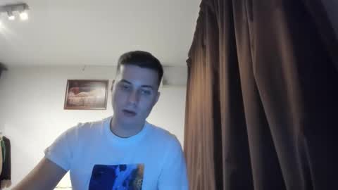 Johnny online show from November 2025 06:53:02 PM