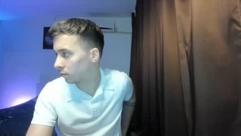 Johnny online show from March 2026 09:32:02 PM