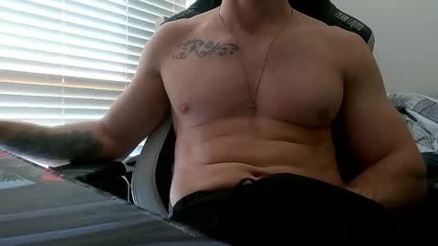 Snapshot of dreamering chatting on June 2026 05:19:01 PM Dreaming on going live with a woman p online show from June 2026 05:19:01 PM