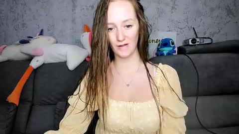 dreamesoul online show from December 2025 01:31:02 PM