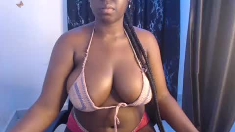 Snapshot of dreamy_wetpussy chatting on April 2026 07:22:02 PM BEAUTY online show from April 2026 07:22:02 PM