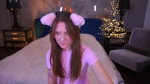 Snapshot of dreamylinaaa chatting on April 2026 07:59:01 PM Lina online show from April 2026 07:59:01 PM