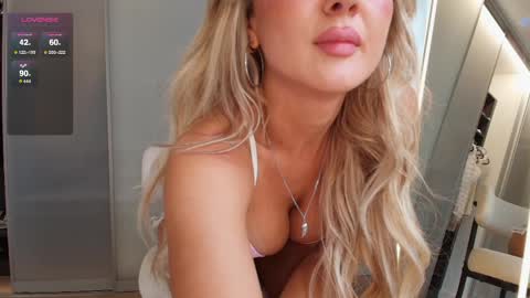 Lilah  online show from June 2026 11:28:01 PM