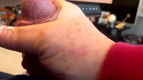 Snapshot of drewdibby619 chatting on February 2025 08:13:02 PM drewdibby619 online show from February 2025 08:13:02 PM