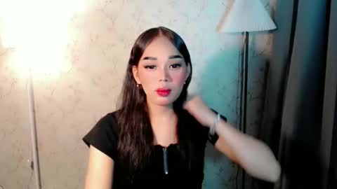 Dreyana online show from October 2025 02:21:02 AM