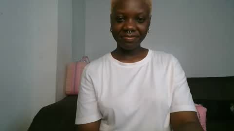 Kimberly online show from November 2025 03:56:02 PM