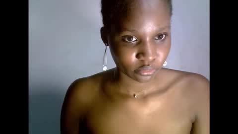 drippingpussy__ online show from November 2025 06:30:02 PM