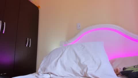 drippyorlove online show from January 2025 05:28:02 PM