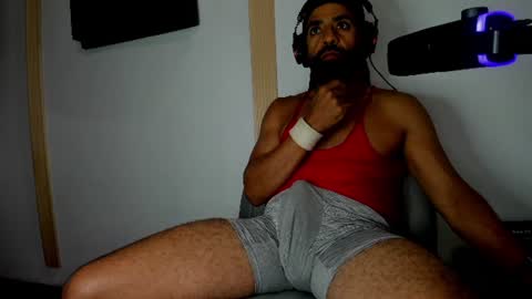 Snapshot of drizzys_room chatting on July 2026 03:25:01 PM DirtyDrizzy online show from July 2026 03:25:01 PM